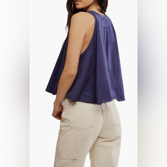 Hialeah Tee NWOT deep seas - Picture 3 of 6